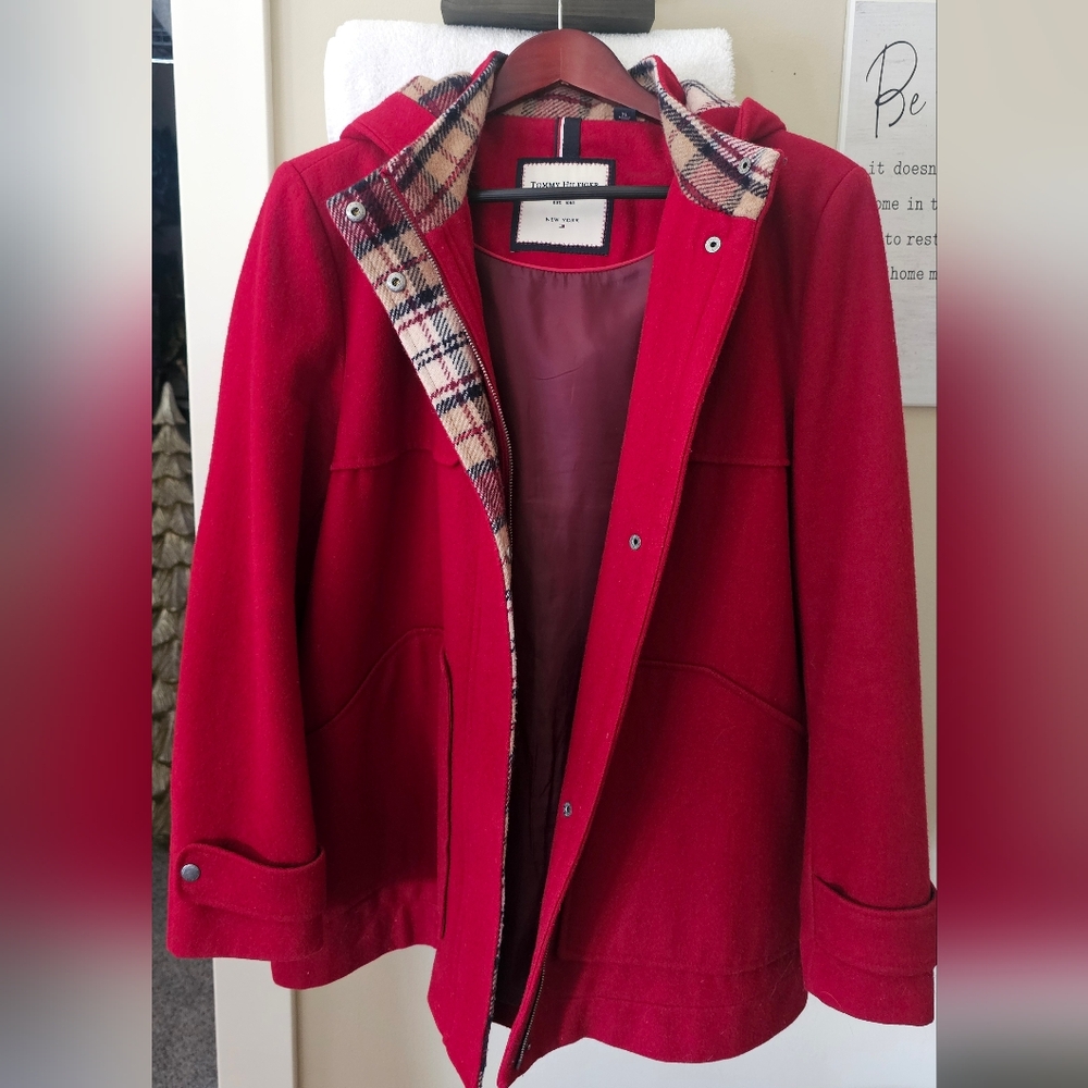 Tommy Hilfiger Women's Red Hooded Coat